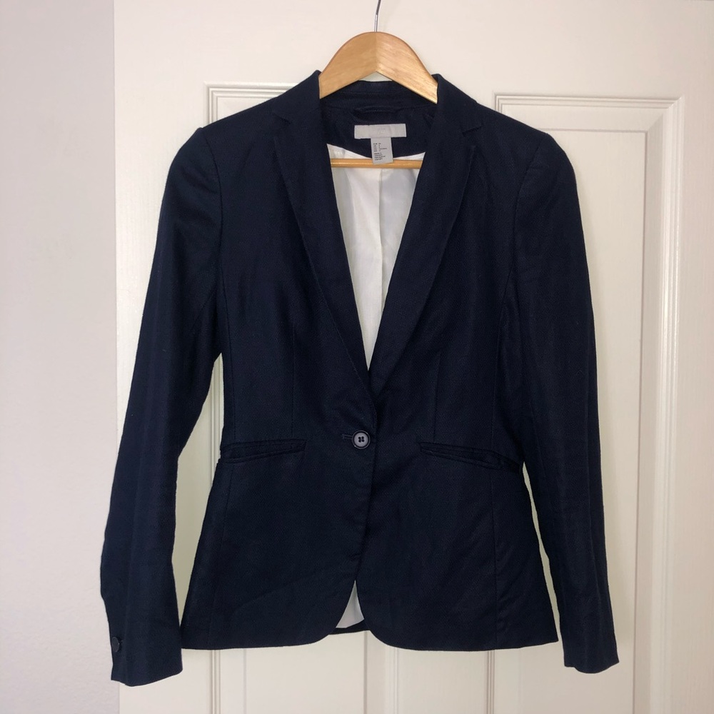 H&M Navy Blazer Size 4(US)